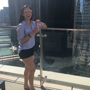 Meet your Posher, Justine